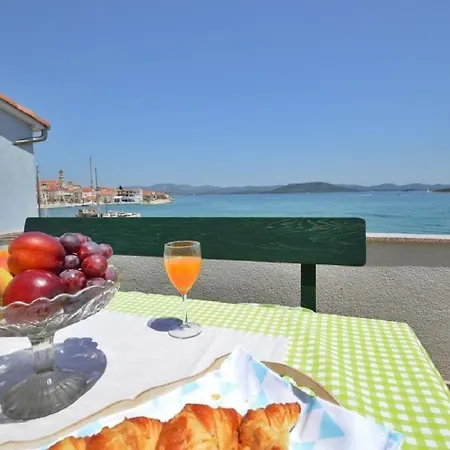 Apartman Denko By The Sea Betina (Sibenik-Knin)