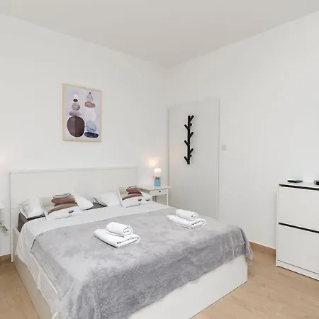 Appartement Denko By The Sea *