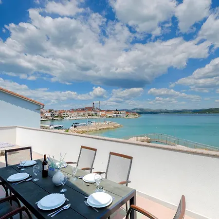 Appartement Denko By The Sea