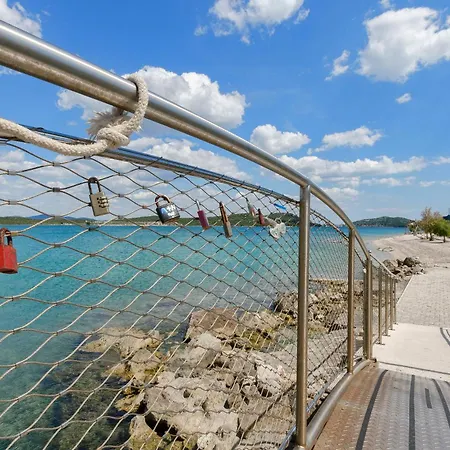 Appartement Denko By The Sea *