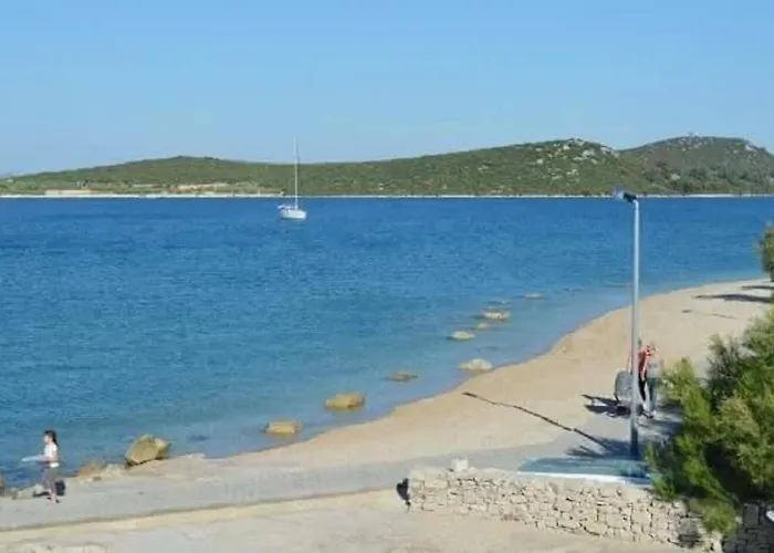 Denko Apartman Betina (Sibenik-Knin)